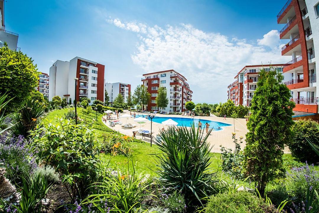 Panorama Marina Fort Beach - Premium Apartments Sea Viev Sveti Vlas Exterior foto