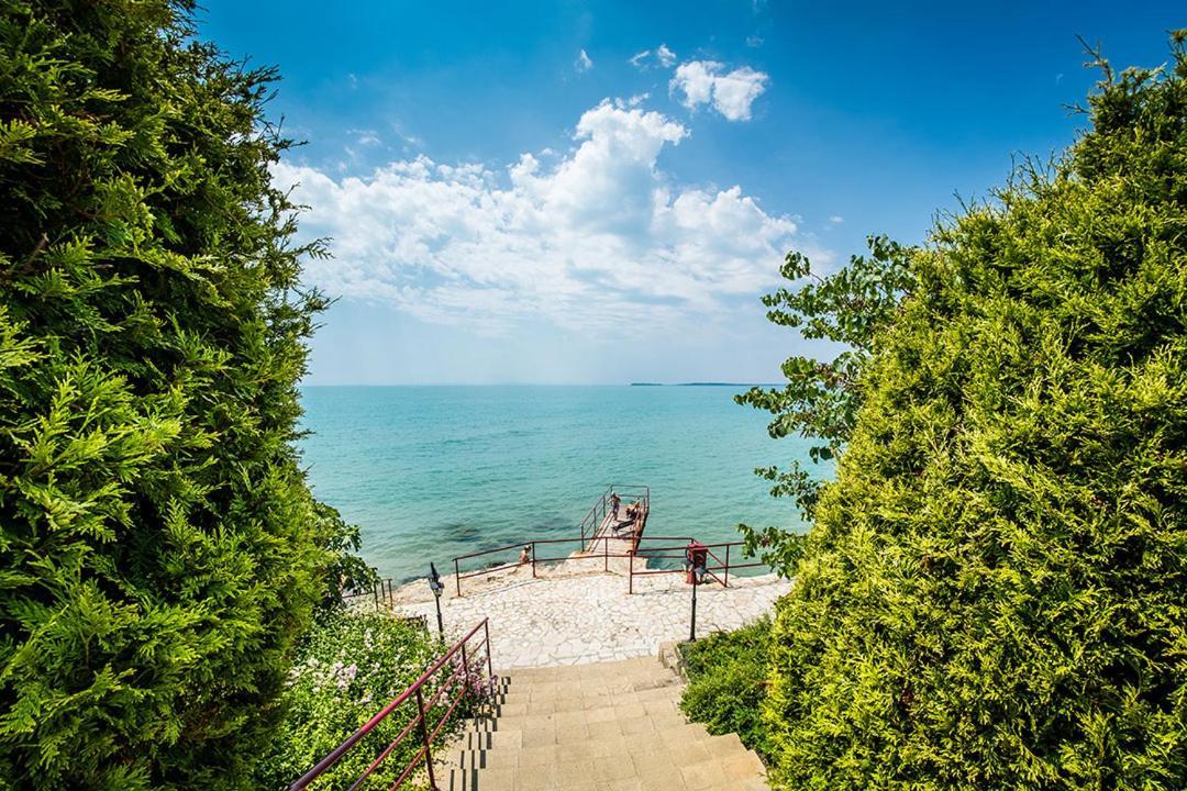 Panorama Marina Fort Beach - Premium Apartments Sea Viev Sveti Vlas Exterior foto
